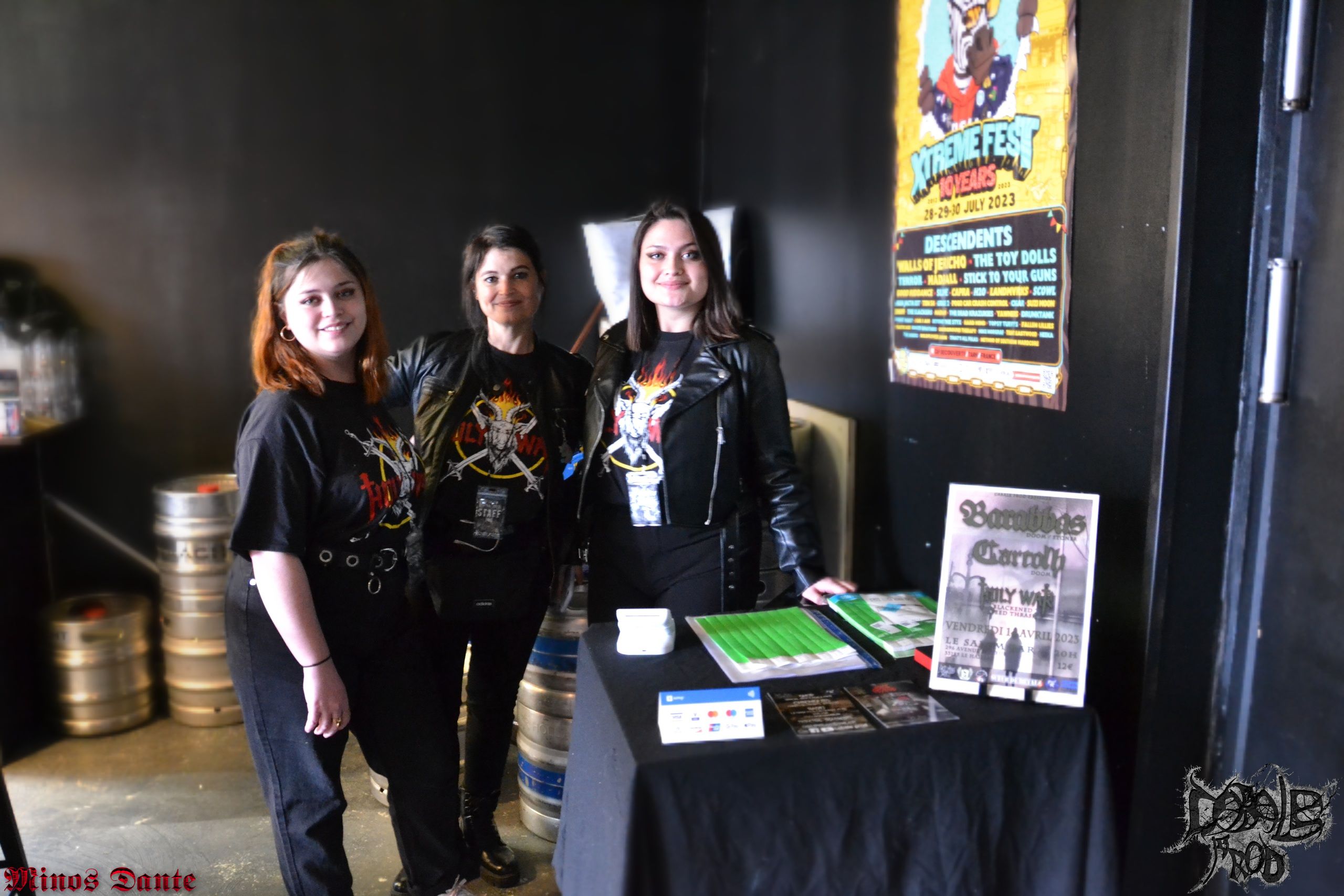 AUTRE 7.jpg (384 KB)