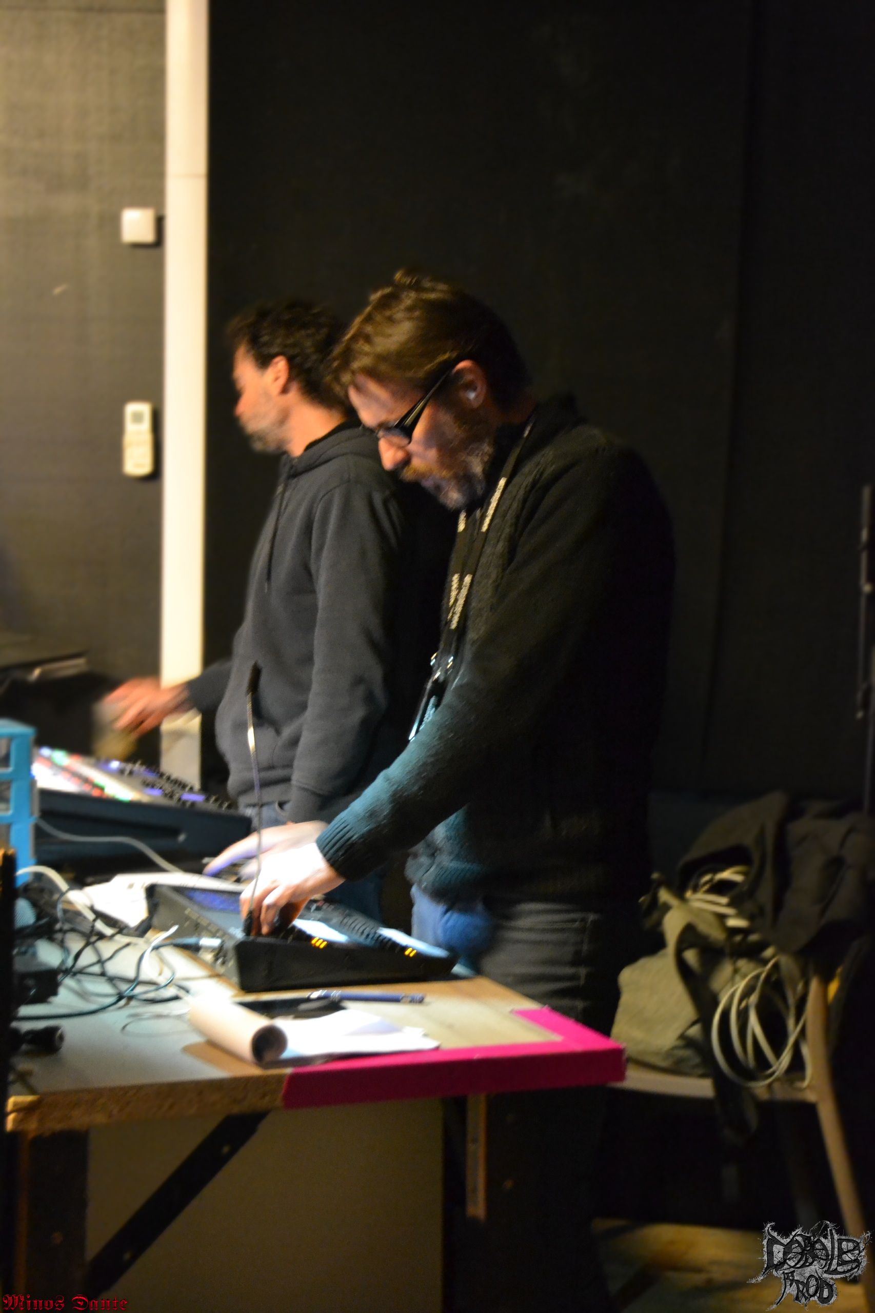 AUTRE 8.jpg (288 KB)