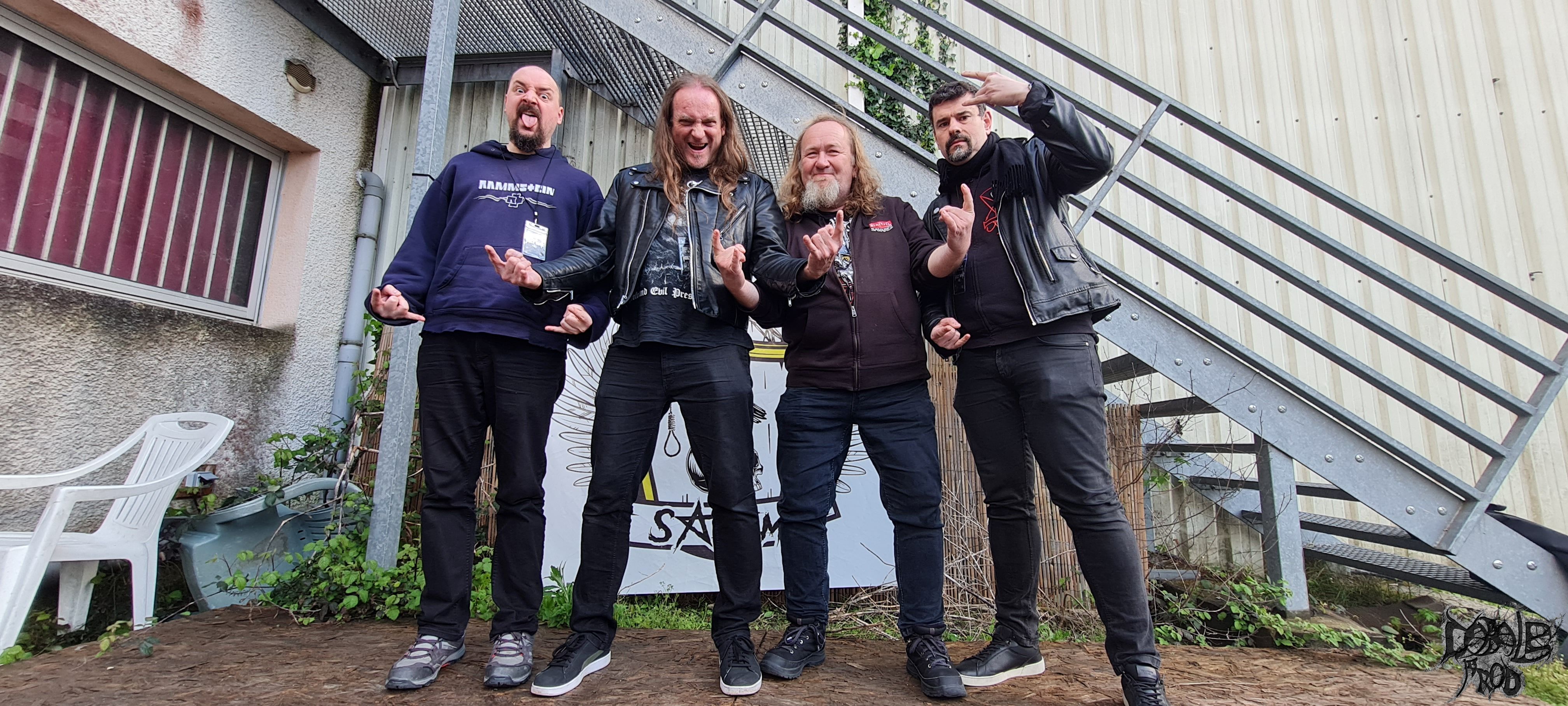 HOLY WAR 01.jpg (1.25 MB)