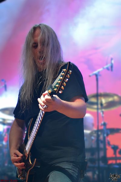 BLIND GUARDIAN 17.jpg (32 KB)