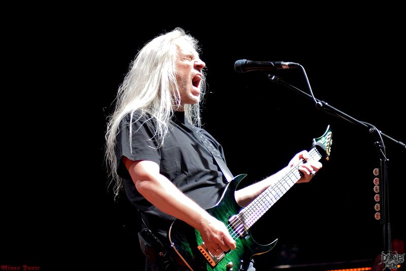 BLIND GUARDIAN 20.jpg (48 KB)