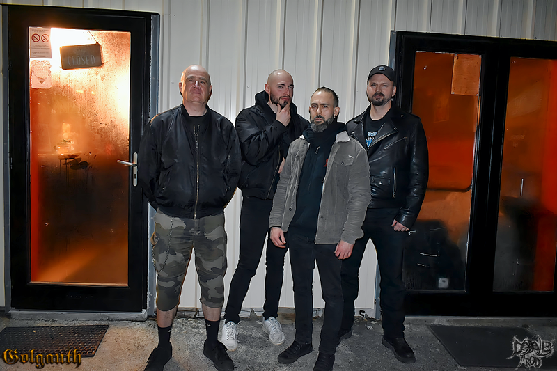 Bourreau band.png (646 KB)