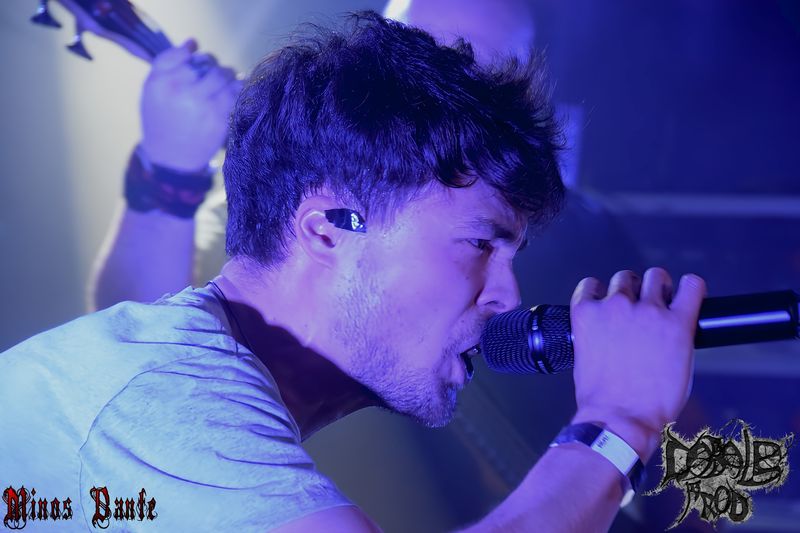 ALBER CAVE1.jpg (58 KB)