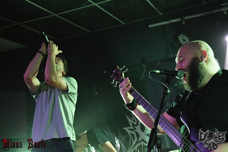 ALBER CAVE2.jpg (57 KB)