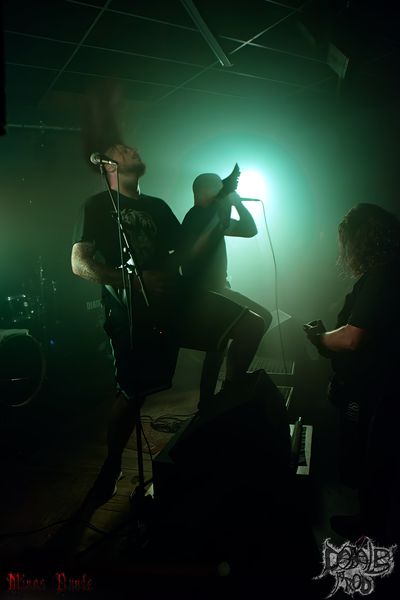 DEATHAWAITS1.jpg (20 KB)