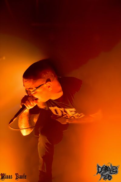 DEATHAWAITS10.jpg (21 KB)