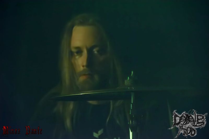 DEATHAWAITS5.jpg (22 KB)