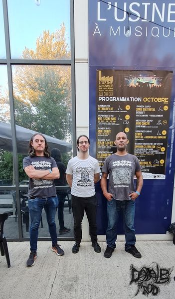 VOMI NOIR.jpg (63 KB)