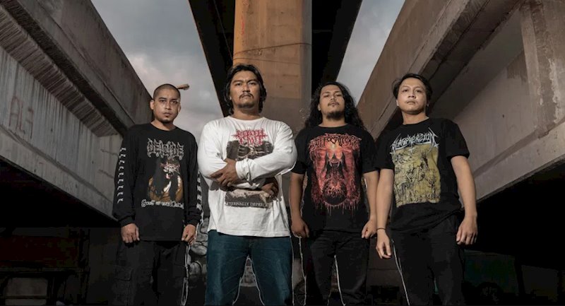 DETRITIVOR GROUPE.jpg (122 KB)