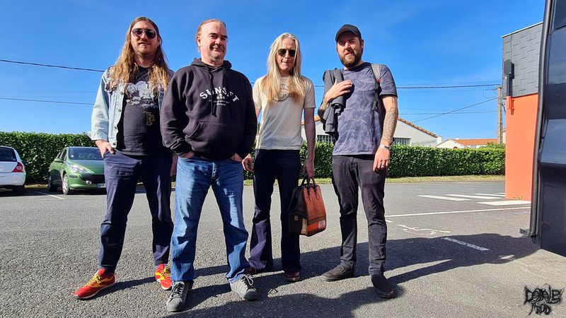 Carcass band.jpg (131 KB)