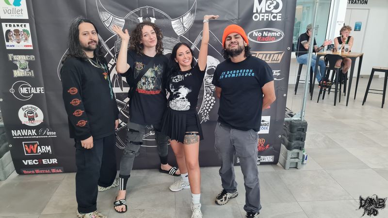 Escuela Grind band.jpg (107 KB)