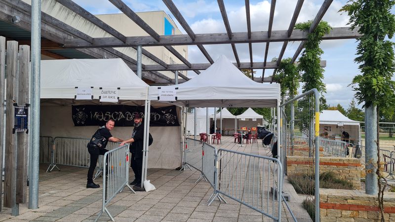 extérieur 1.jpg (135 KB)