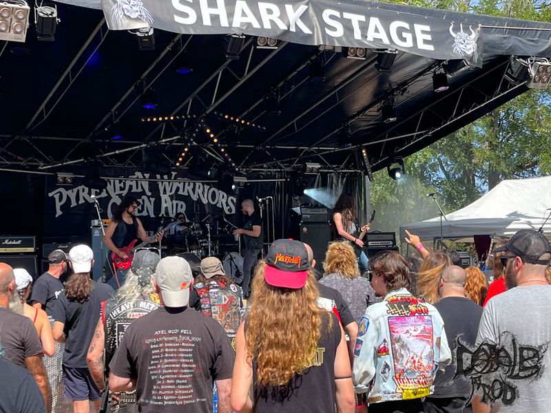 IMG_7728.jpg (180 KB)