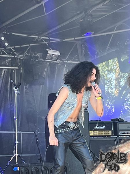 IMG_7744.jpg (94 KB)