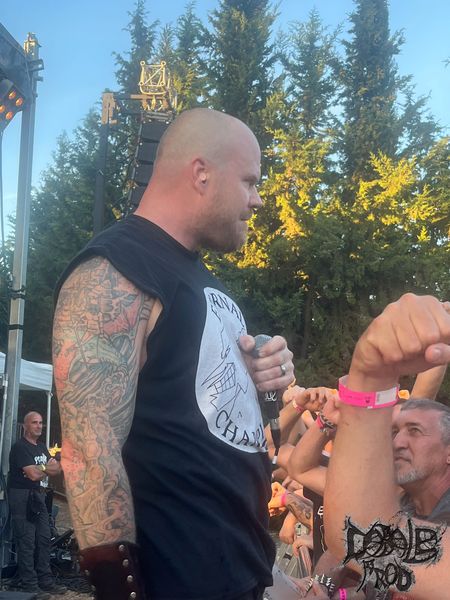 IMG_7794.jpg (105 KB)