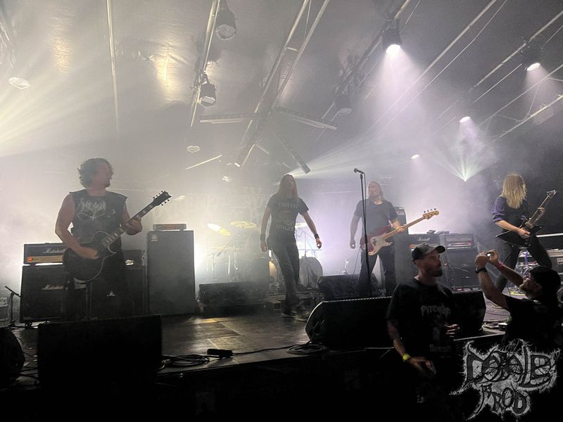 IMG_7815.jpg (92 KB)