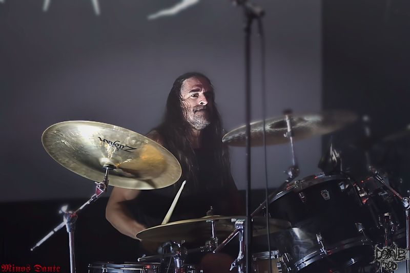 BREAKDUST COUZ2.jpg (41 KB)