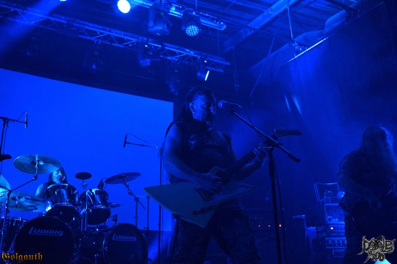 BREAKDUST2.jpg (83 KB)