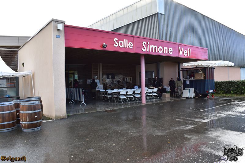 entrée principale.jpg (116 KB)