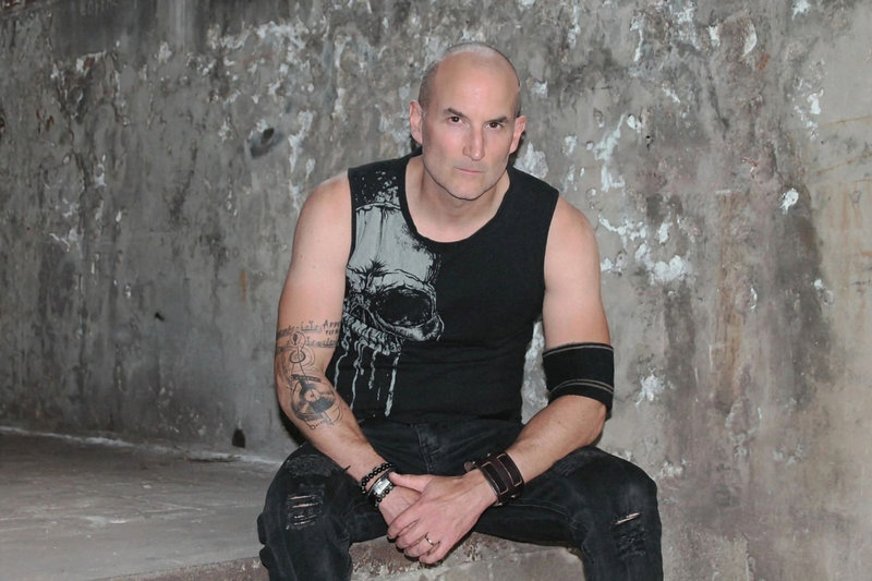 The Losts - Promo DGC.jpg (93 KB)