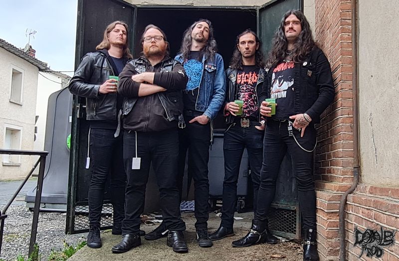 Venefixion band.jpg (109 KB)