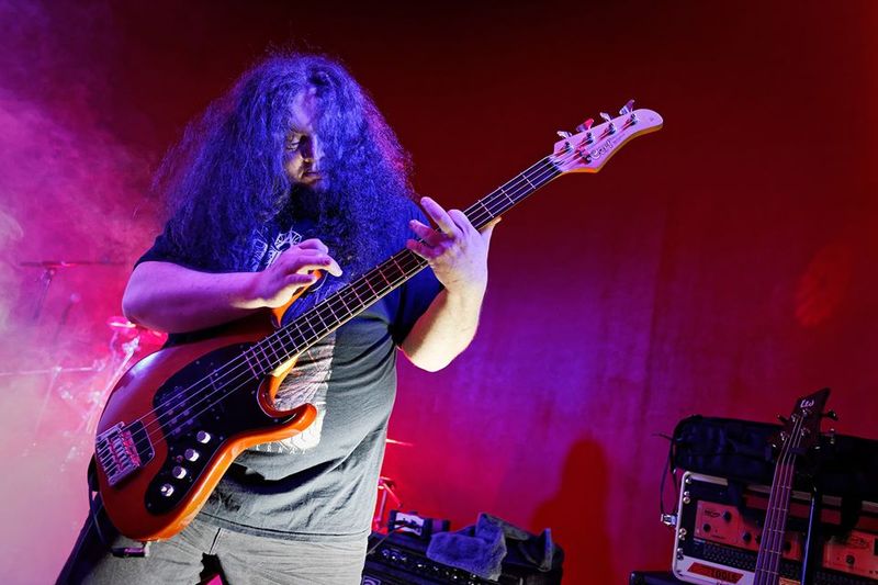 OGARYA BASSISTE PAR AURELIEN DIGARD_resultat.jpg (68 KB)